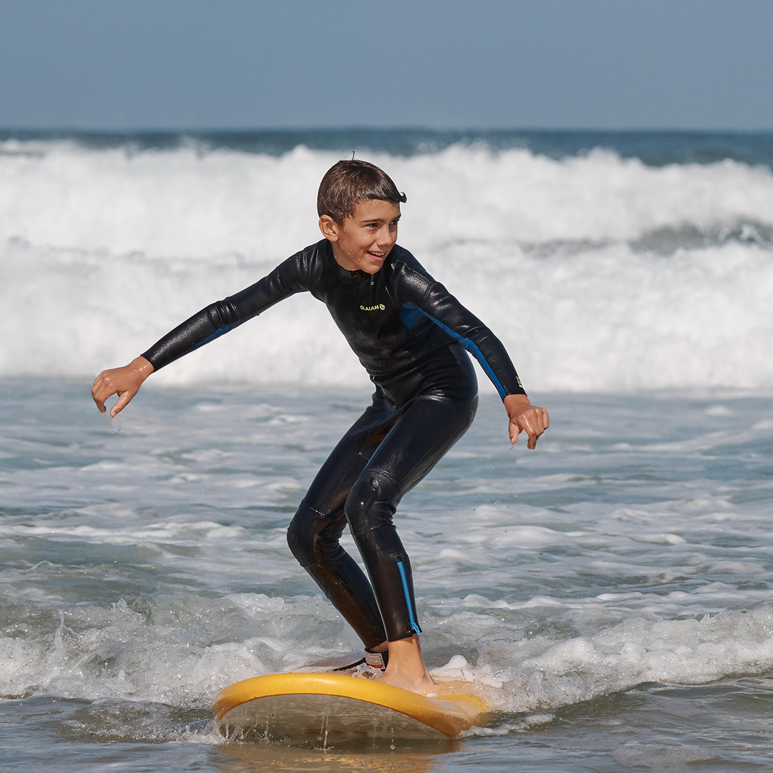 OLAIAN_COMBINAISON_DE_SURF_SWS100TW_2_2_JR_NAV_PE22.jpg